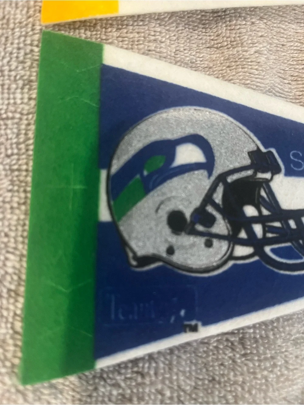 NFL Complete 28 Team Mini Felt Pennants 1994 Vintage Set